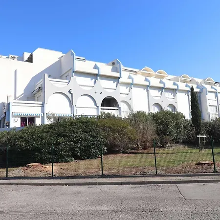 Superbe 2p Climatise Avec Loggia Et Grande Terrasse, Piscines, Proche Au Grau-du-roi - Fr-1-307-105 *