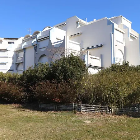 Superbe 2p Climatise Avec Loggia Et Grande Terrasse, Piscines, Proche Au Grau-du-roi - Fr-1-307-105 Apartment *